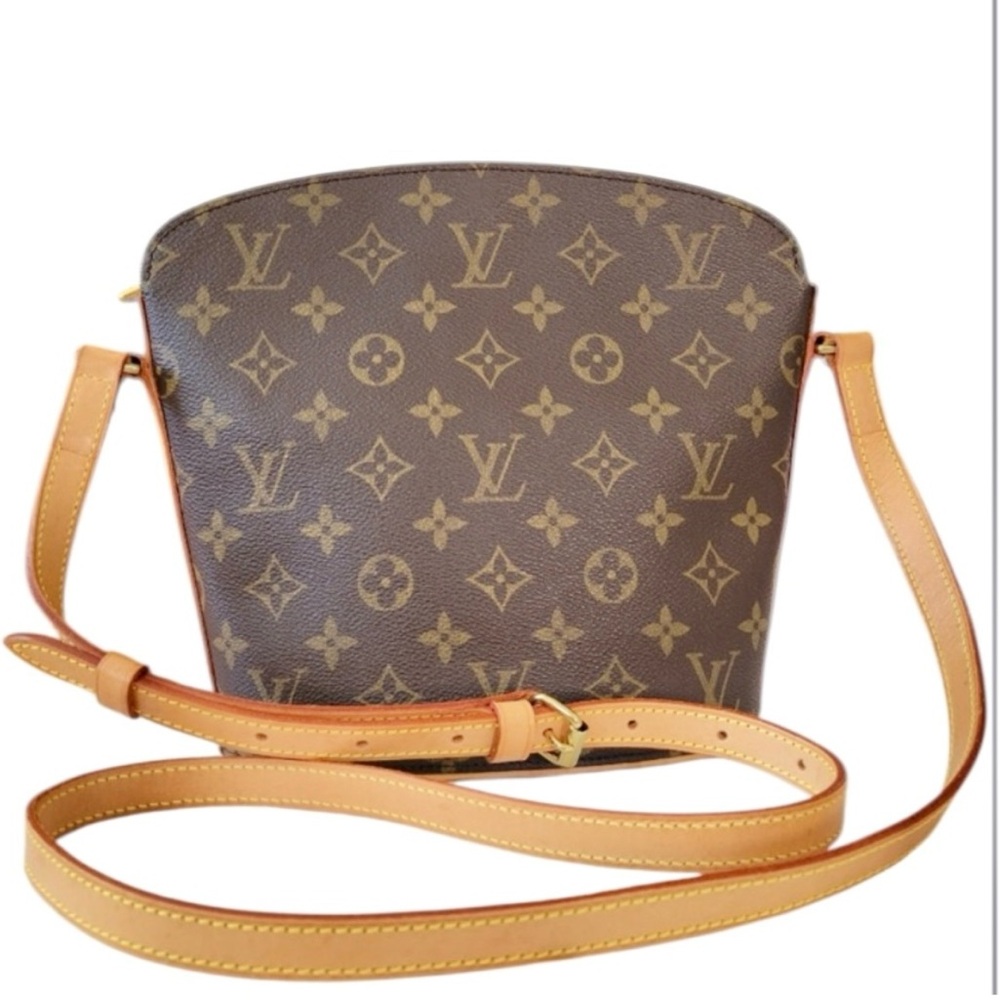 Authenticated Louis Vuitton Drouot Shoulder Bag Crossbody Handbag Purse
